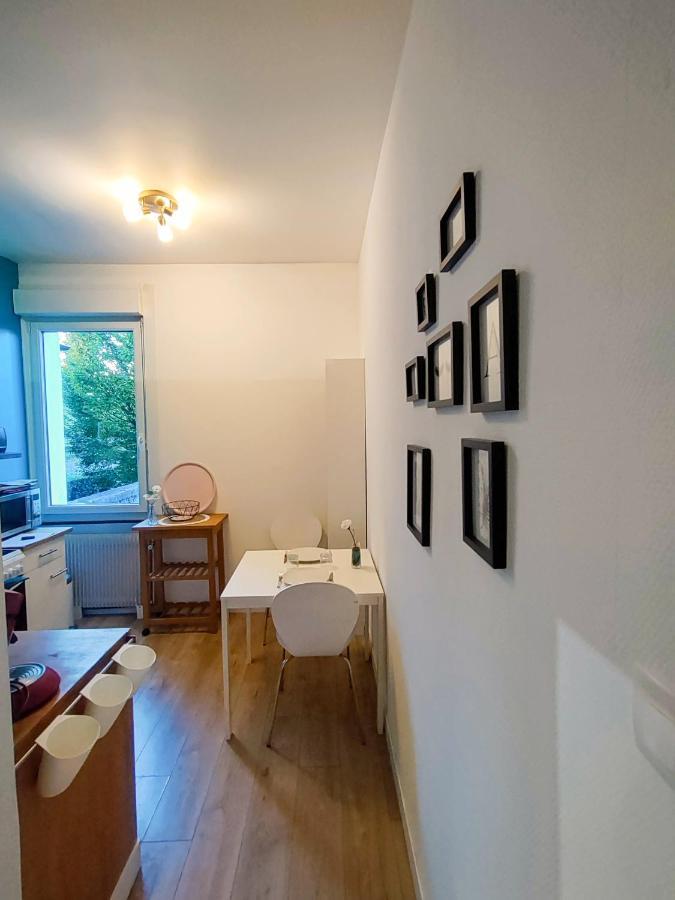 Le Cocon Bleu - Appartement Calme - Parking Gratuit - Fibre Arras Exteriör bild